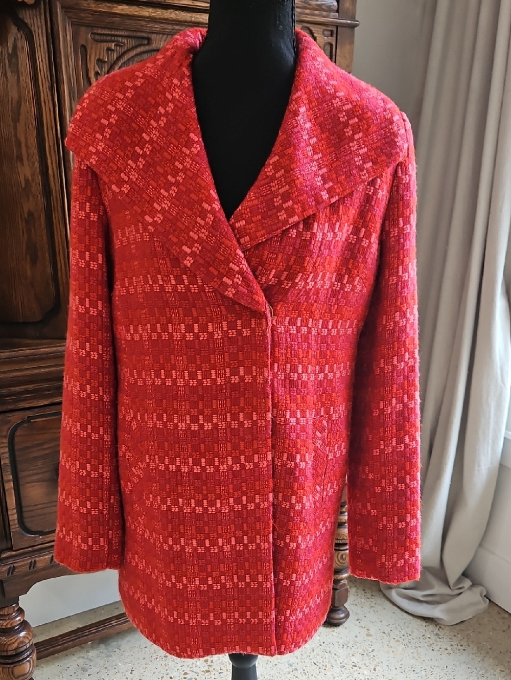 CAbi Red Textured Pea Coat with Wide Collar Cardigan Jacket. Size XS